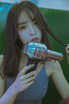 瑞典环保少女态度含糊回应日本事件